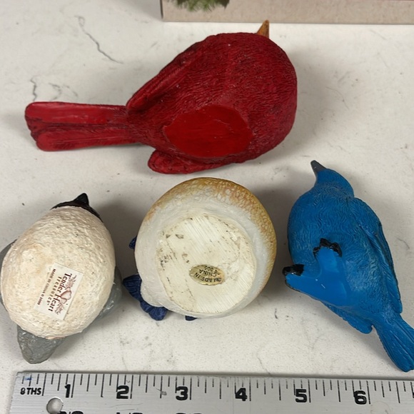 Mixed Lot of Feathered Friends - 4 Bird Figurines - Picture 14 of 14